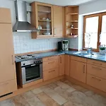 70m²- Mit Terrasse Apartment *