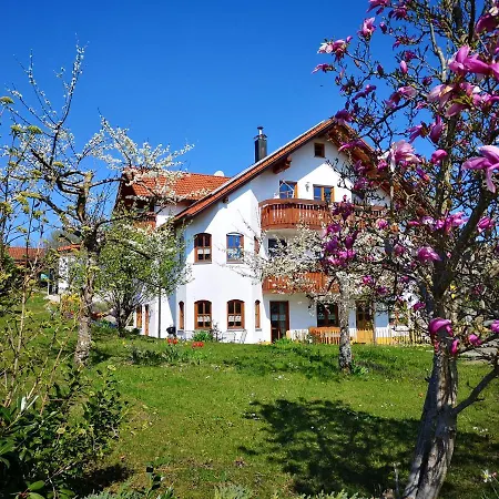 Apartment 70m²- Mit Terrasse *