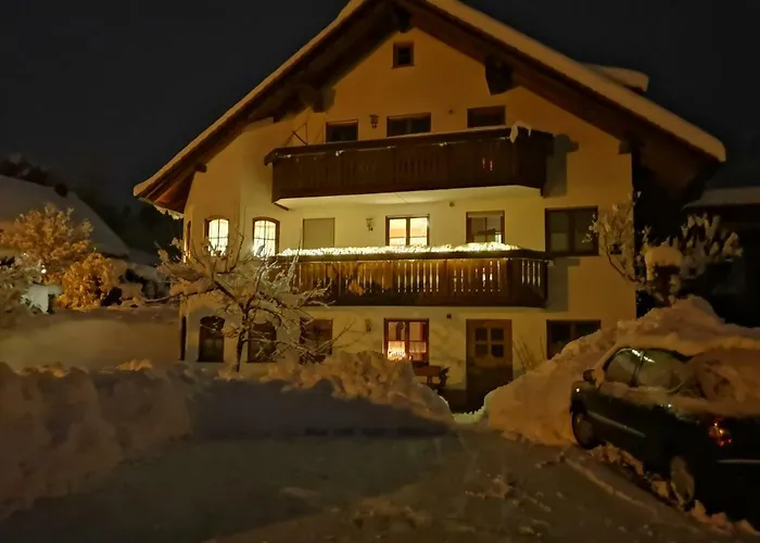 70m²- Mit Terrasse דירה